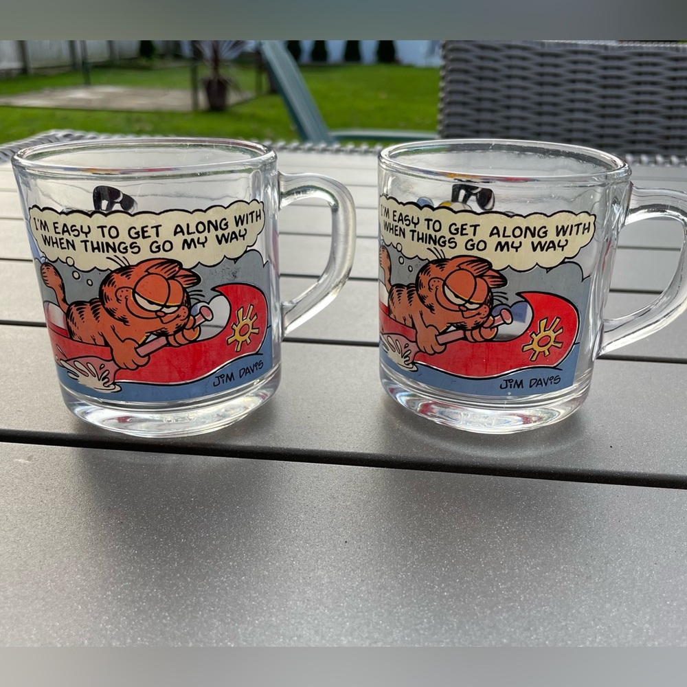 McDonald’s Vintage 1978 Garfield And Odie 8 Ounce Glass Mugs